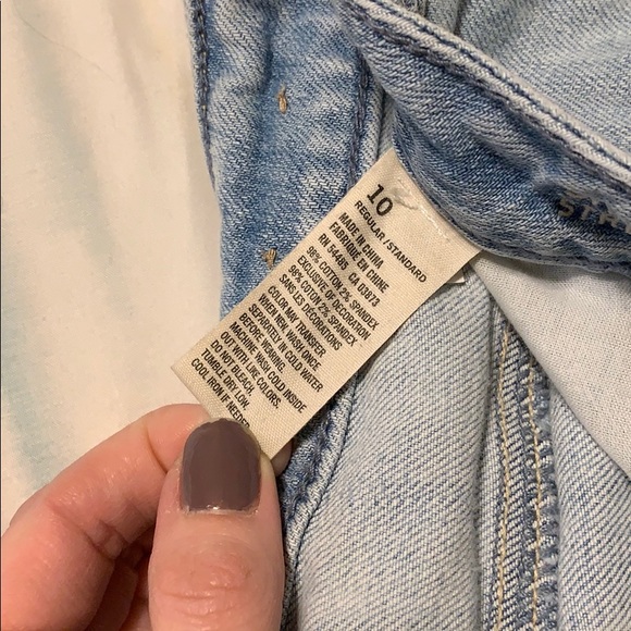 American Eagle skinny jeans - Picture 3 of 4